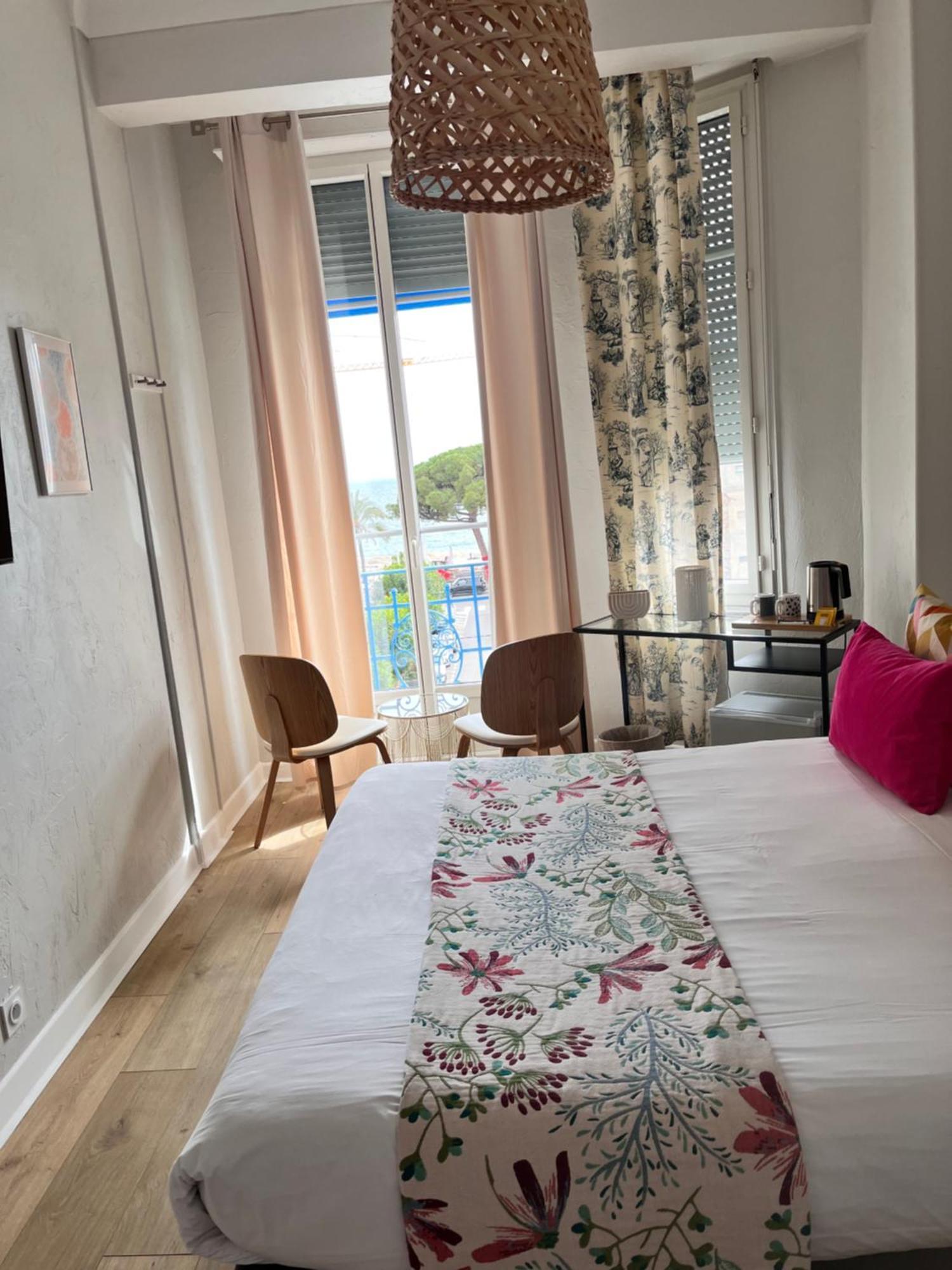 Hotel Eden - La Baigneuse