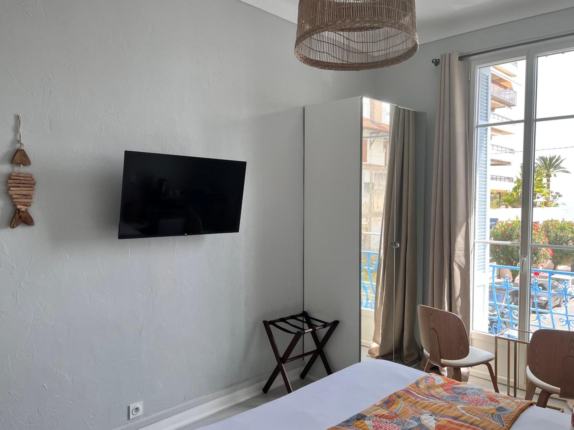 Hotel Eden - La Baigneuse